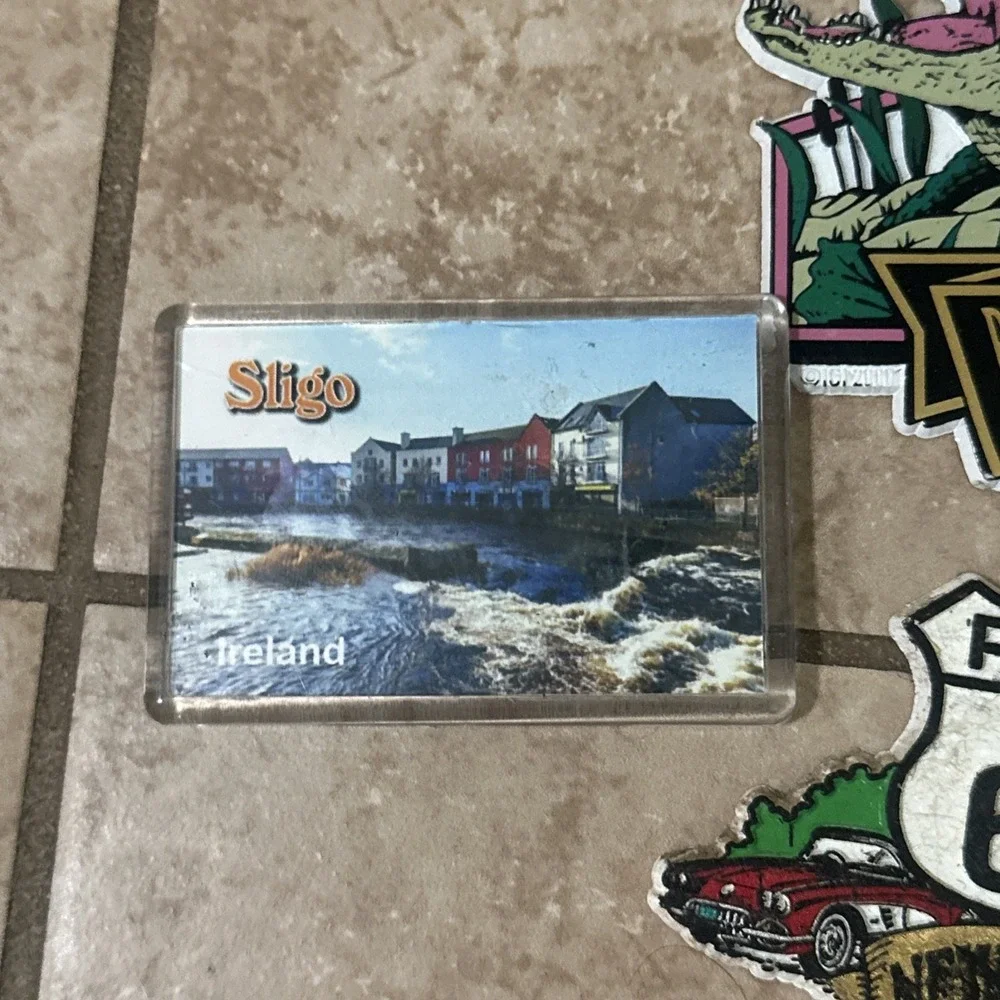 Vintage 80s 90s Fridge Magnet Lot of 22 - Route 66 USA Travel Souvenir Collect